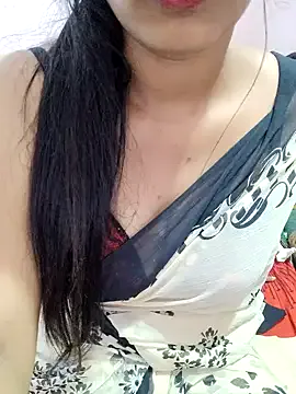 LennaVoss – webcam model profile photo Image 17