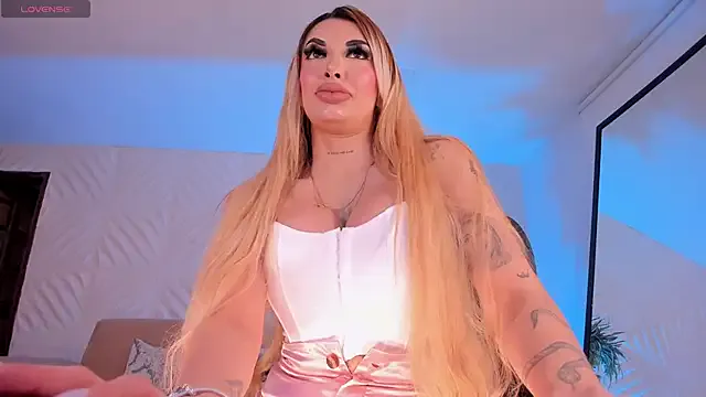 liaglamour – webcam model profile photo Image 7