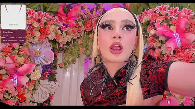 Latin_lola – webcam model profile photo Image 9