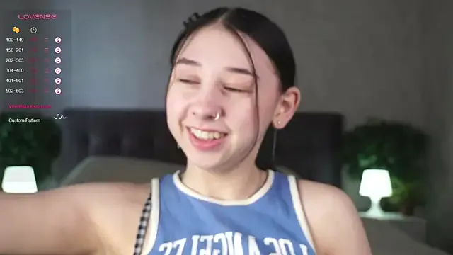 Maragirl – webcam model profile photo Image 3