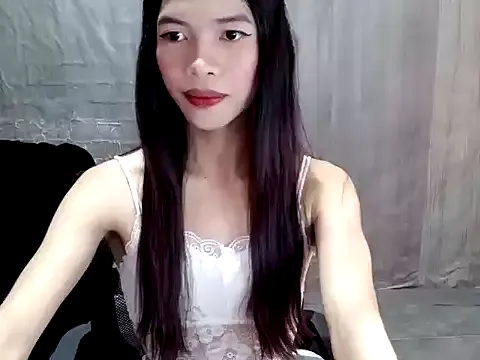 EmmaEboney – webcam model profile photo Image 4