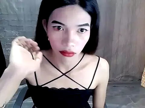 EmmaEboney – webcam model profile photo Image 5