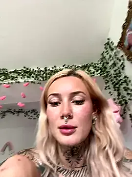 Miss_ary – webcam model profile photo Image 15