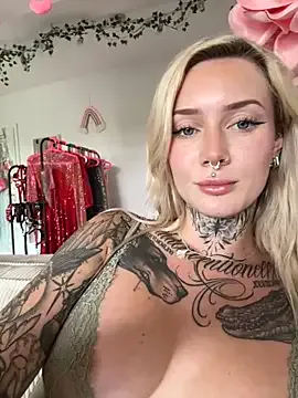 Miss_ary – webcam model profile photo Image 2