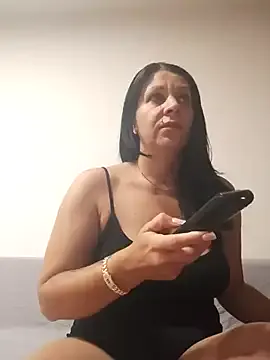 AngelicaWalton – webcam model profile photo Image 8