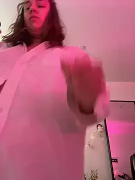 BimboKitten – webcam model profile photo Image 4