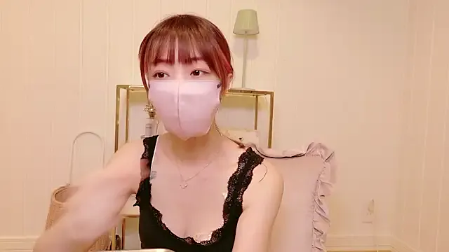 SandiSquirts – webcam model profile photo Image 3