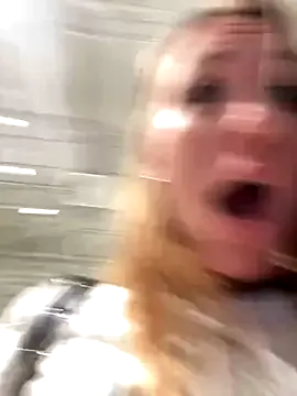 VictoriaBalee – webcam model profile photo Image 5