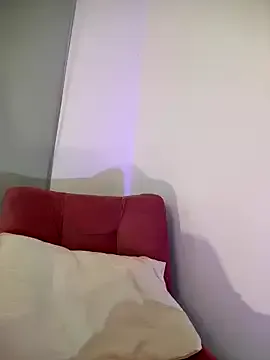 ValeriiLunaa – webcam model profile photo Image 12