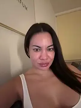 MissSweetCream – webcam model profile photo Image 4