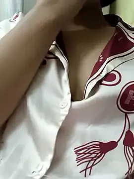 AntonellaRodman – webcam model profile photo Image 6