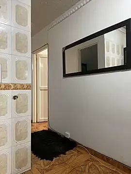 Playful_Adriana – webcam model profile photo Image 9