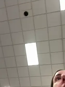 ashley69_brown – webcam model profile photo Image 4