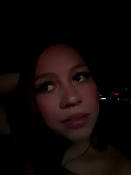 vale_alvarez – webcam model profile photo Image 13