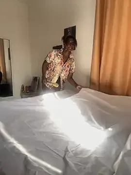 AntonellaRodman – webcam model profile photo Image 10