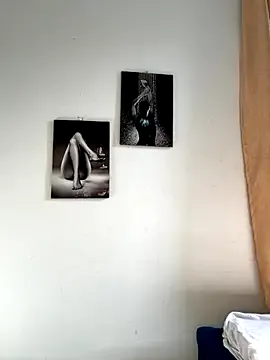 AntonellaRodman – webcam model profile photo Image 12