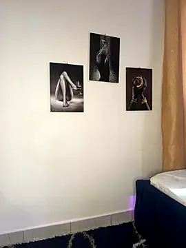 AntonellaRodman – webcam model profile photo Image 5