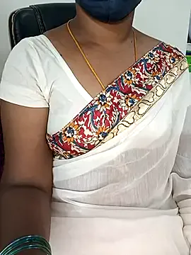 AntonellaRodman – webcam model profile photo Image 8