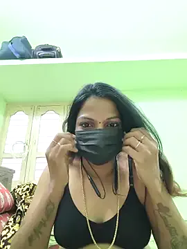 Tamil_Ishu Image 18