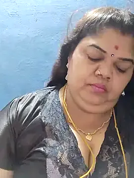tamilthanushri Image 13