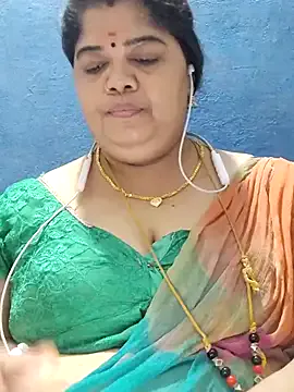 tamilthanushri Image 19