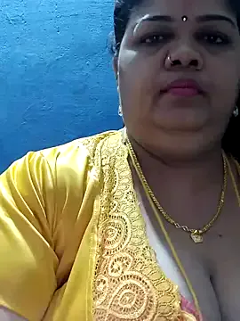 tamilthanushri Image 6