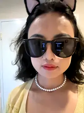 SmutMuffin – webcam model profile photo Image 2