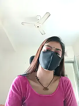 GLaM_GoDdEsS_143 – webcam model profile photo Image 15