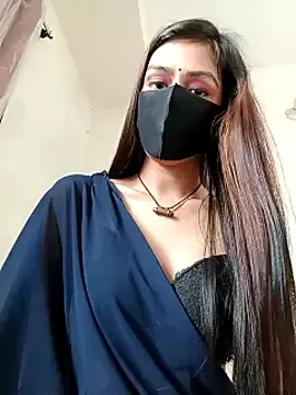 GLaM_GoDdEsS_143 – webcam model profile photo Image 18