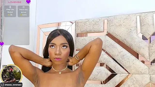 Tessa_Owenss Image 6