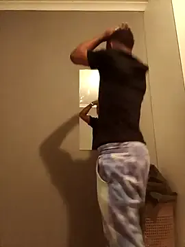 IrisVelasco – webcam model profile photo Image 12