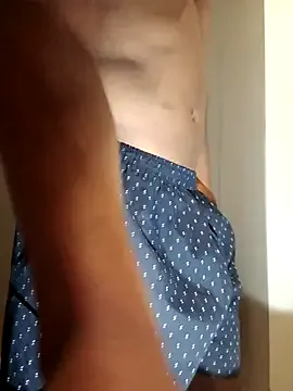 IrisVelasco – webcam model profile photo Image 15