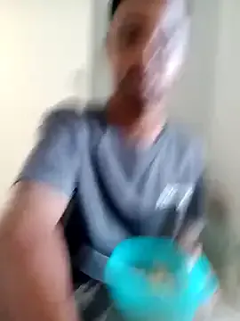 IrisVelasco – webcam model profile photo Image 2