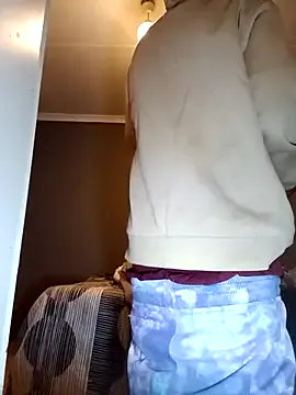 IrisVelasco – webcam model profile photo Image 8