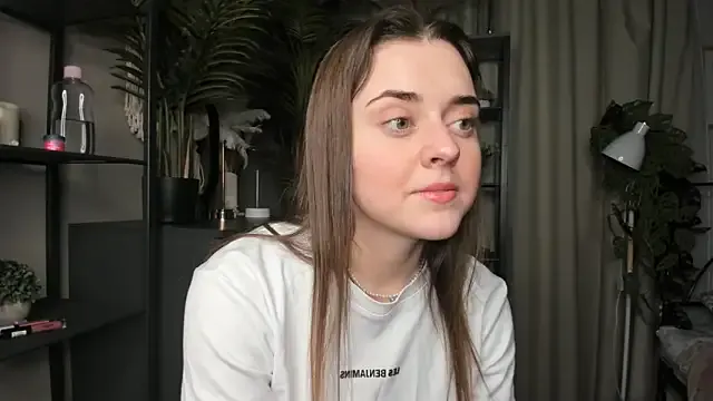 BellaPorch – webcam model profile photo Image 10