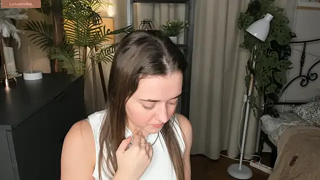 BellaPorch – webcam model profile photo Image 11