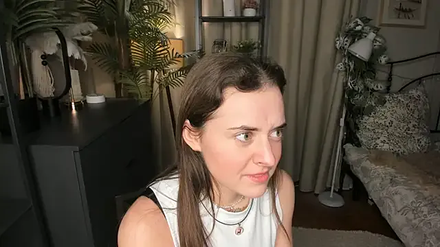 BellaPorch – webcam model profile photo Image 16