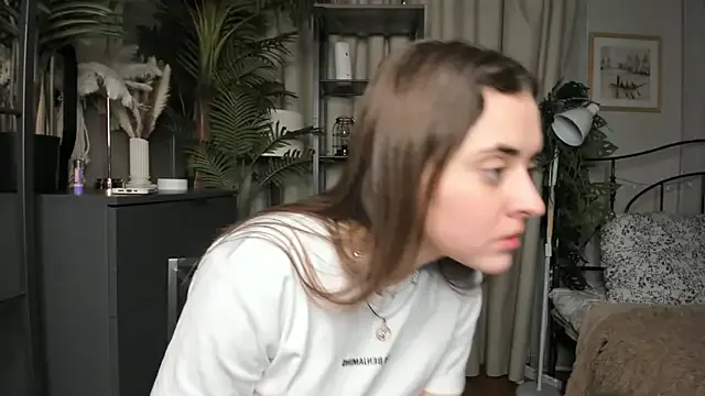 BellaPorch – webcam model profile photo Image 8