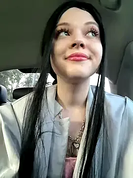 HugeTitties – webcam model profile photo Image 17