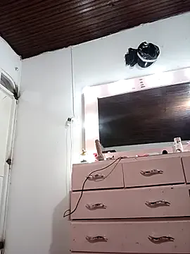 SofiRivas – webcam model profile photo Image 10