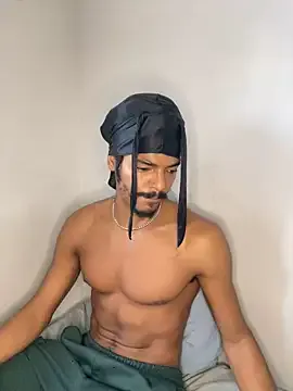 AuraSousa – webcam model profile photo Image 8