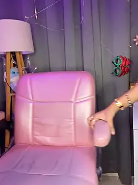 AntonellaRodman – webcam model profile photo Image 9