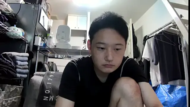 Donovan_Desmond – webcam model profile photo Image 9