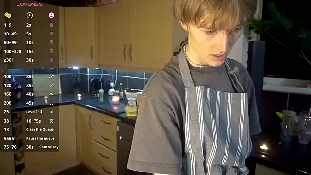 BellaVibes – webcam model profile photo Image 14