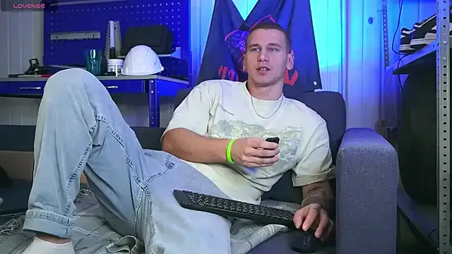 marius_vexley – webcam model profile photo Image 19