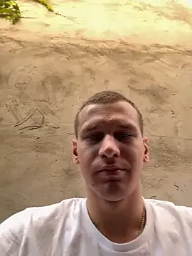 marius_vexley – webcam model profile photo Image 6