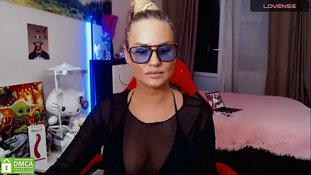 ZoeMurphy – webcam model profile photo Image 8