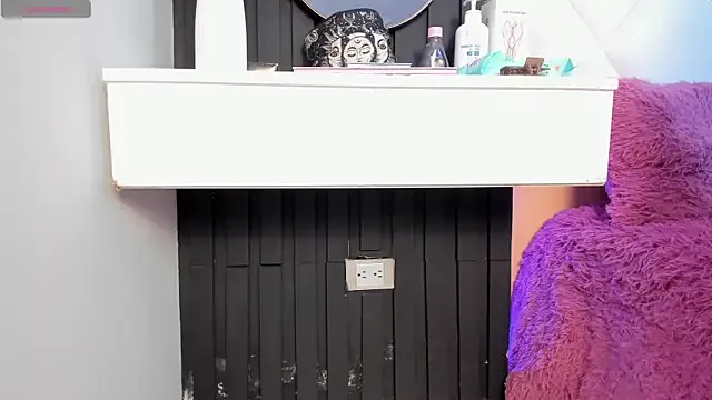 AudreyZanne – webcam model profile photo Image 17