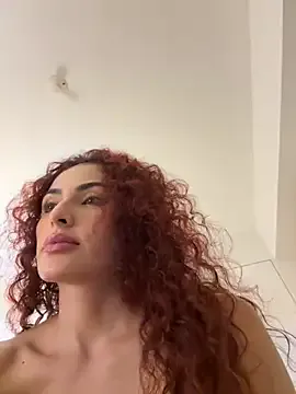 A-xena – webcam model profile photo Image 15