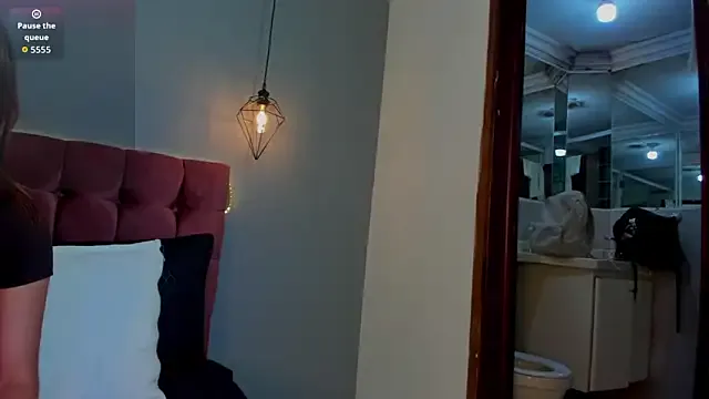 sweetlaurasaenz – webcam model profile photo Image 18